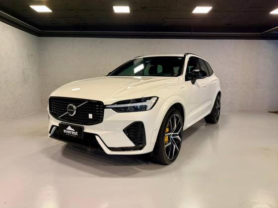 VOLVO XC60 2.0 T8 RECHARGE POLESTAR ENGINEERED AWD GEARTRONIC